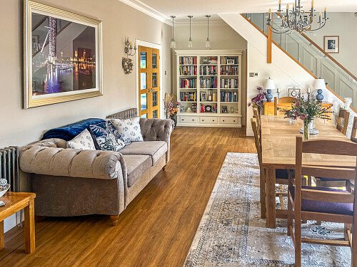 Image for Location 2220