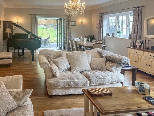 Old hall House  - Filming Locations Locations Direct -10