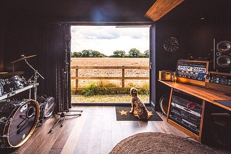 Croft House - Filming Locations Locations Direct -02