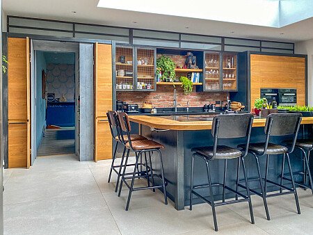 Croft House - Filming Locations Locations Direct -01