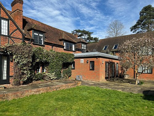 Wokingham - Filming Locations Locations Direct -47