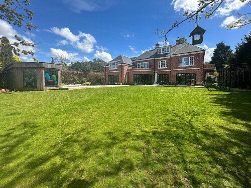 Marble Floors - Filming Locations Locations Direct -31