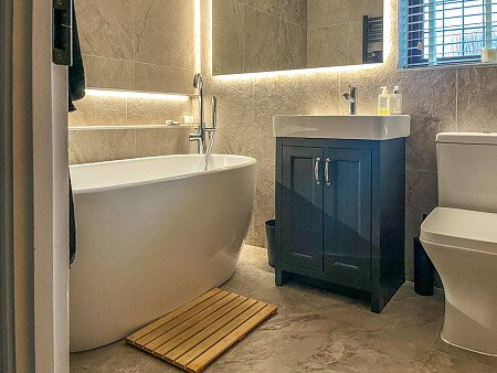 Todd House  - Filming Locations Locations Direct -17