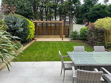 Todd House  - Filming Locations Locations Direct -19