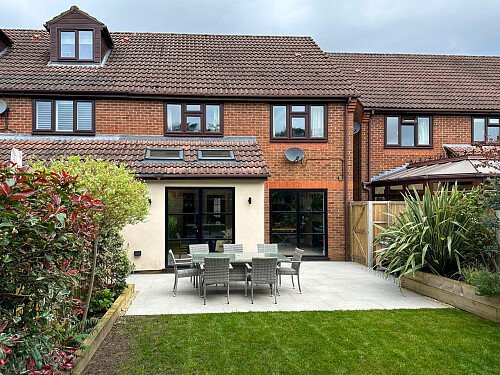 Todd House  - Filming Locations Locations Direct -21