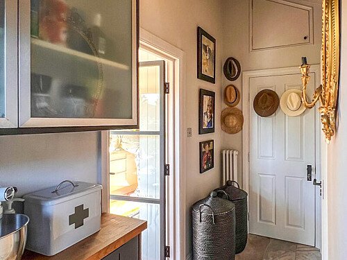 Rock House - Filming Locations Locations Direct -16