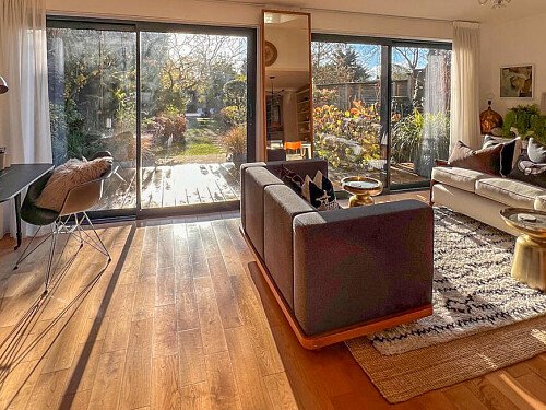 Rock House - Filming Locations Locations Direct -22