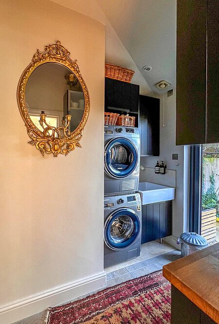 Rock House - Filming Locations Locations Direct -39