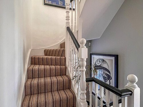 Rock House - Filming Locations Locations Direct -41