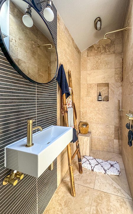 Rock House - Filming Locations Locations Direct -59