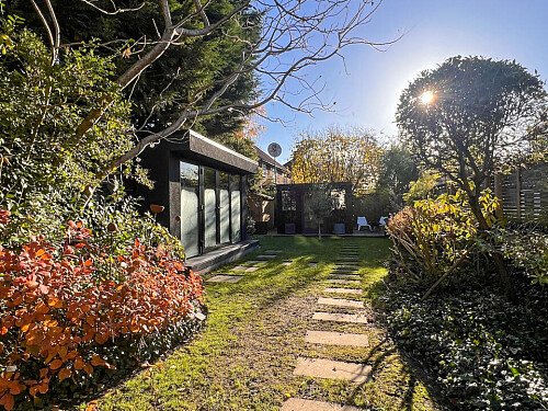 Rock House - Filming Locations Locations Direct -74