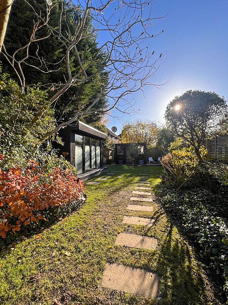 Rock House - Filming Locations Locations Direct -74