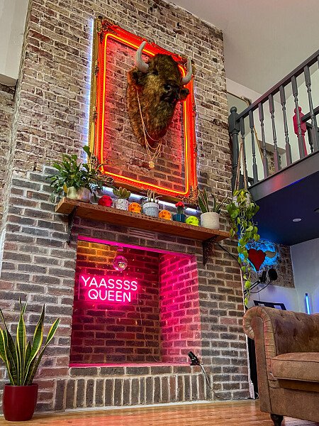 Rock Apt - Filming Locations Locations Direct -10