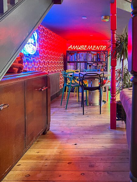 Rock Apt - Filming Locations Locations Direct -13