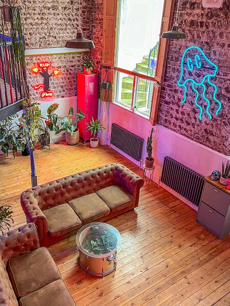 Rock Apt - Filming Locations Locations Direct -16