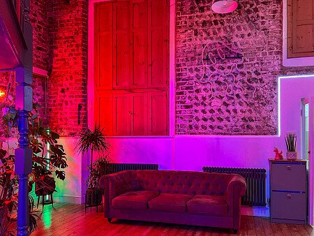 Rock Apt - Filming Locations Locations Direct -18