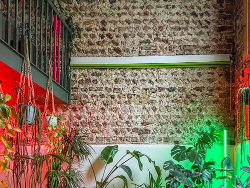 Rock Apt - Filming Locations Locations Direct -21