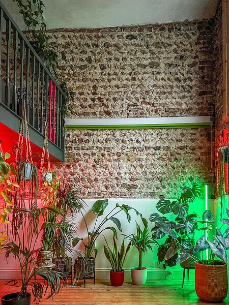 Rock Apt - Filming Locations Locations Direct -21