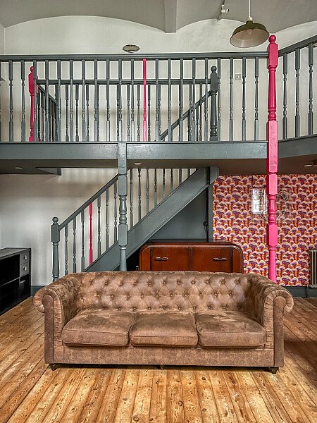 Rock Apt - Filming Locations Locations Direct -29