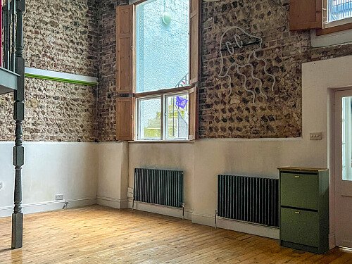 Rock Apt - Filming Locations Locations Direct -33