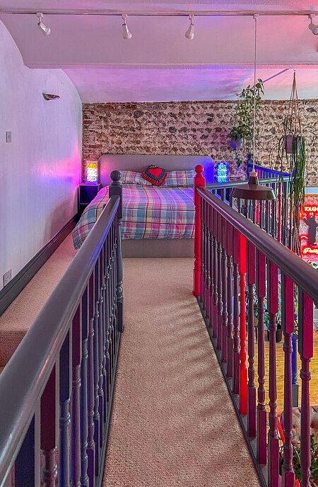 Rock Apt - Filming Locations Locations Direct -36