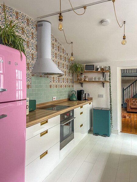 Rock Apt - Filming Locations Locations Direct -42