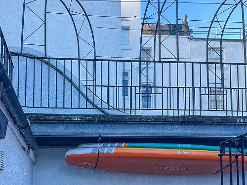 Rock Apt - Filming Locations Locations Direct -52