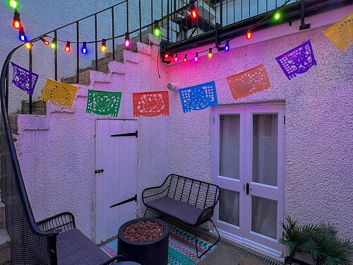 Rock Apt - Filming Locations Locations Direct -54