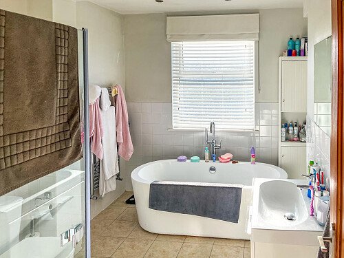 Shalstone - Filming Locations Locations Direct -14