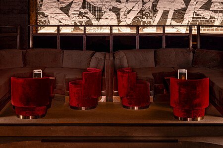 Piazza - Filming Locations Locations Direct -10