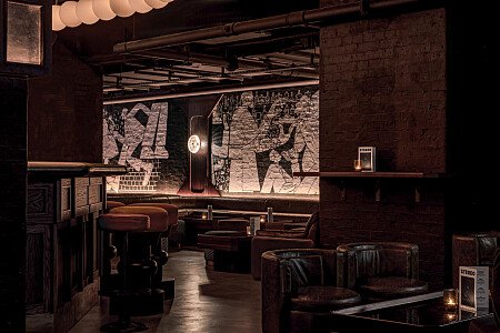 Piazza - Filming Locations Locations Direct -09