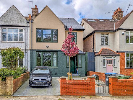 Doyle - Filming Locations Locations Direct -04