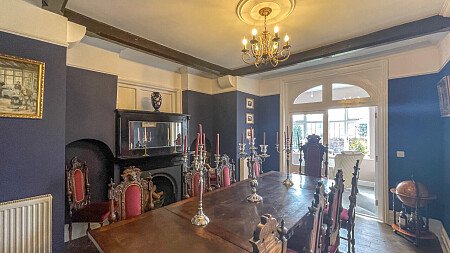 Pool House - Filming Locations Locations Direct -18