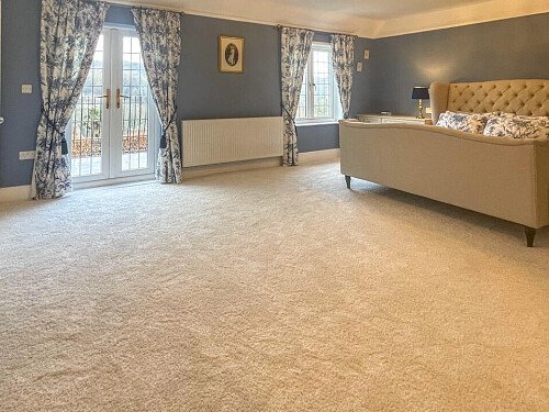 Pool House - Filming Locations Locations Direct -32