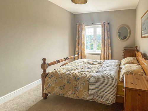 Pool House - Filming Locations Locations Direct -42