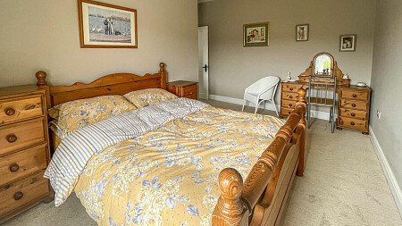 Pool House - Filming Locations Locations Direct -43