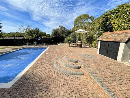 Pool House - Filming Locations Locations Direct -59