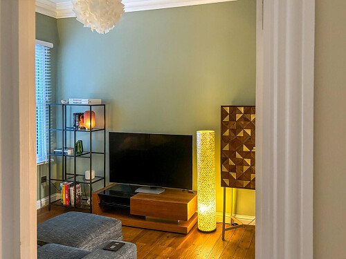 Green walls - Filming Locations Locations Direct -13