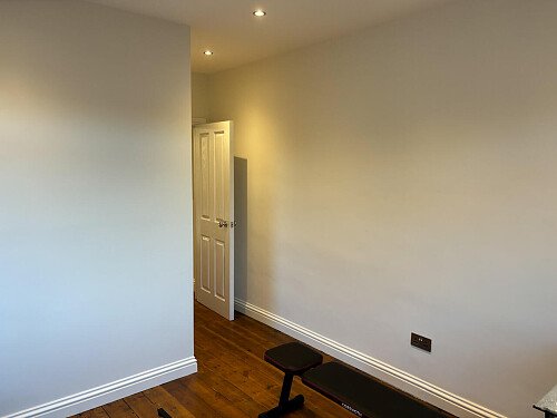 Green walls - Filming Locations Locations Direct -29