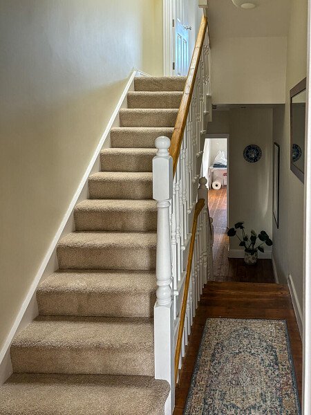 Green walls - Filming Locations Locations Direct -35