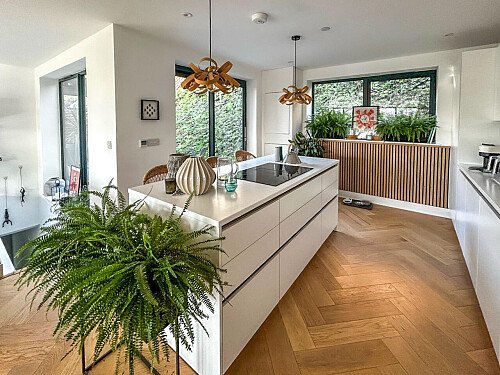 Herting - Filming Locations Locations Direct -02