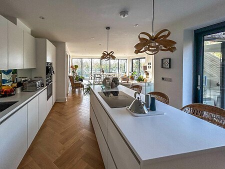 Herting - Filming Locations Locations Direct -08