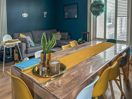 Blue house - Filming Locations Locations Direct -05