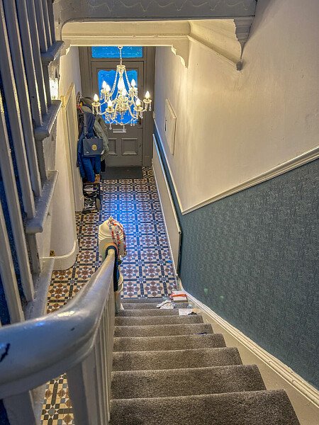 Blue house - Filming Locations Locations Direct -10