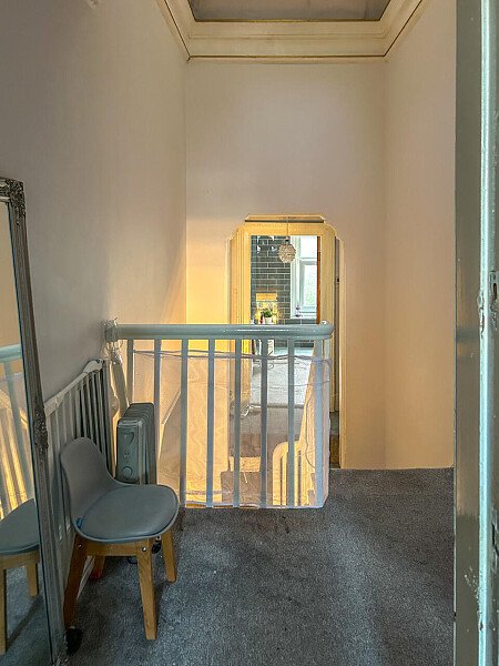 Blue house - Filming Locations Locations Direct -11