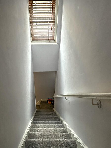 Blue house - Filming Locations Locations Direct -14