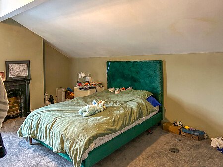 Blue house - Filming Locations Locations Direct -19