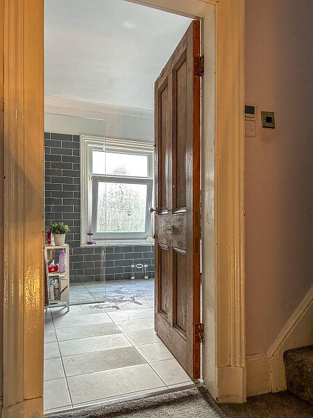 Blue house - Filming Locations Locations Direct -26