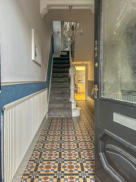 Blue house - Filming Locations Locations Direct -28