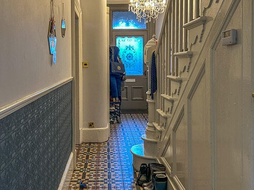 Blue house - Filming Locations Locations Direct -29